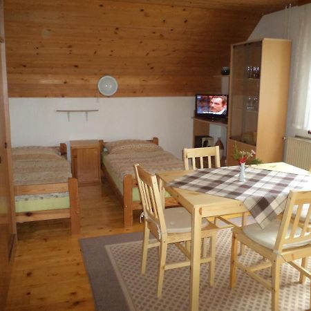 Apartma Podlogar Golica Triglav Jesenice Exterior foto